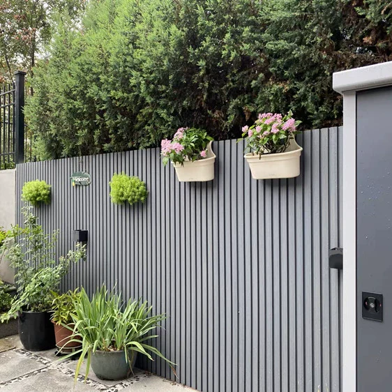 Outdoor Slat Wall