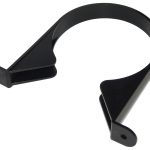 Soil pipe clip