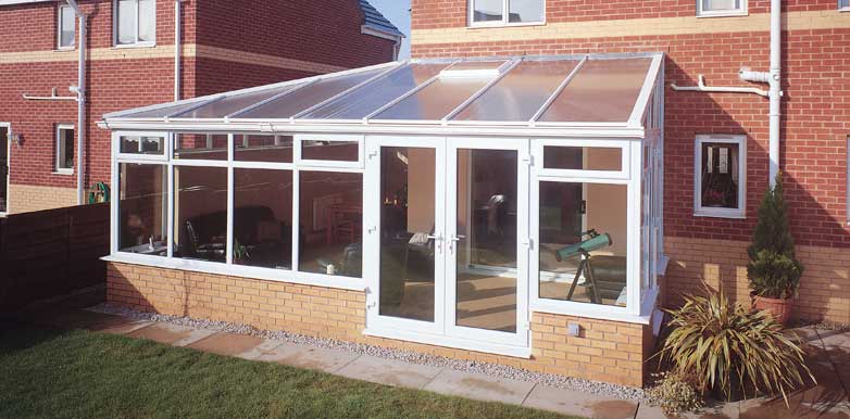 leanto extension displaying multiwall polycarbonate roof
